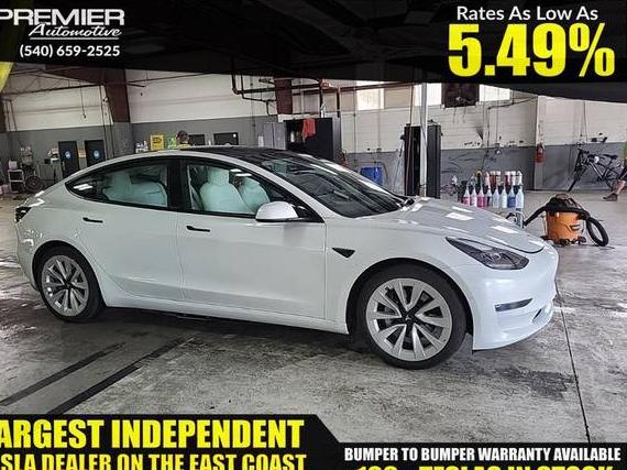 TESLA MODEL 3 2022 5YJ3E1EB9NF241076 image